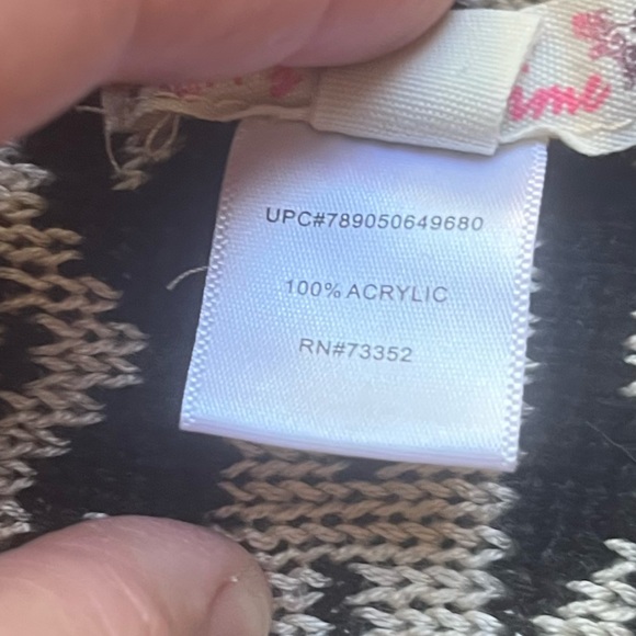 It’s Our Time Boho Tassled duster vest (L) - Picture 3 of 6